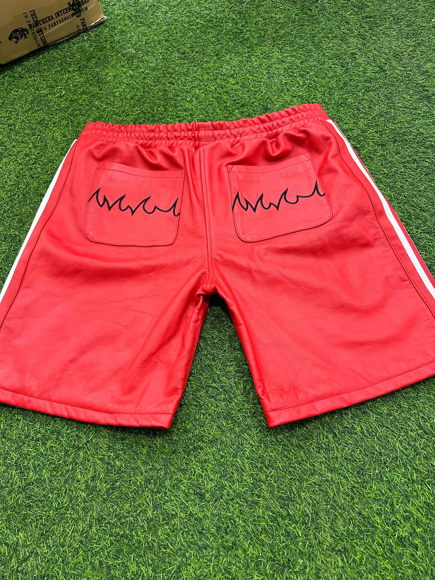 (3 Colors) Seventh Ave Leather Sport Shorts