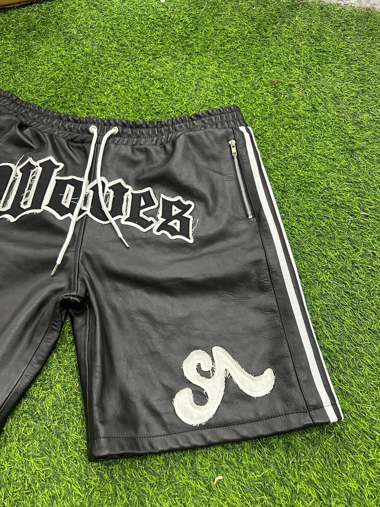 (3 Colors) Seventh Ave Leather Sport Shorts