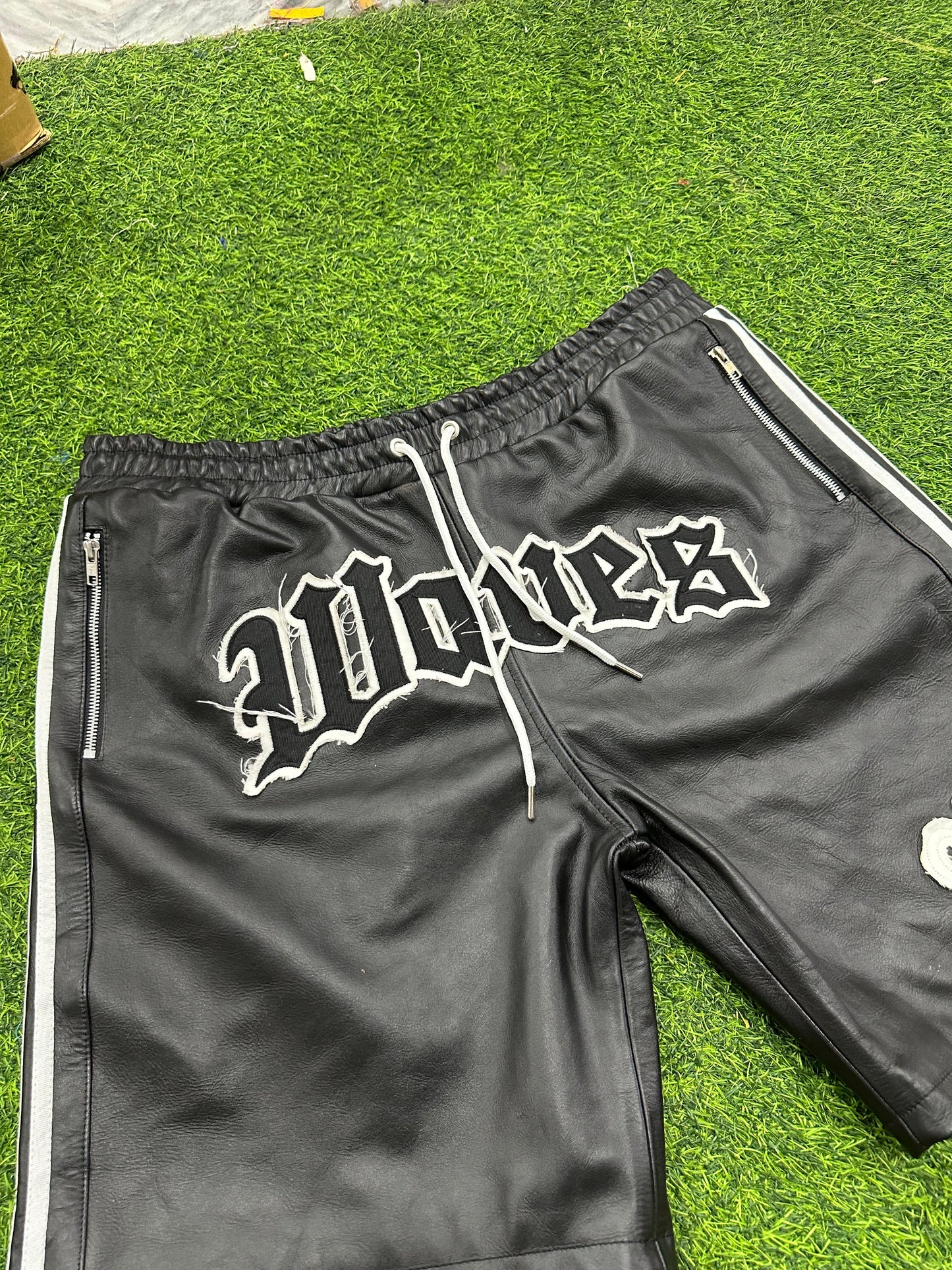 (3 Colors) Seventh Ave Leather Sport Shorts