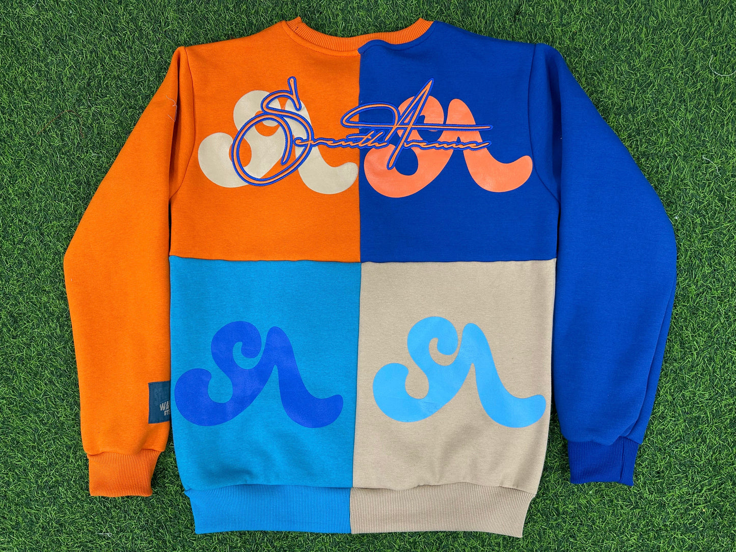Signature SA crewneck