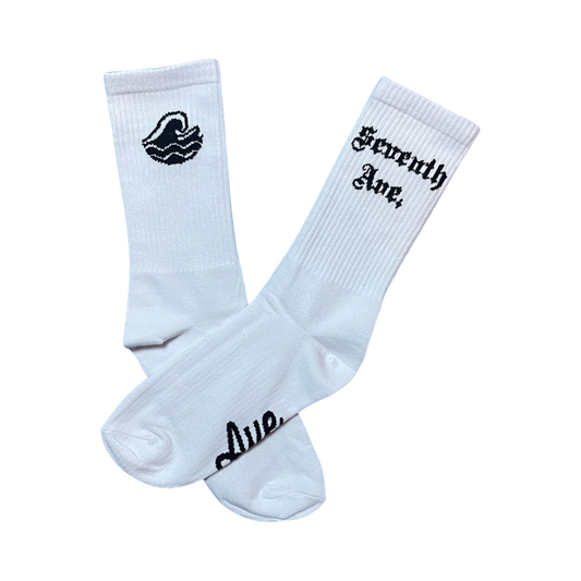 Signature Ave Socks