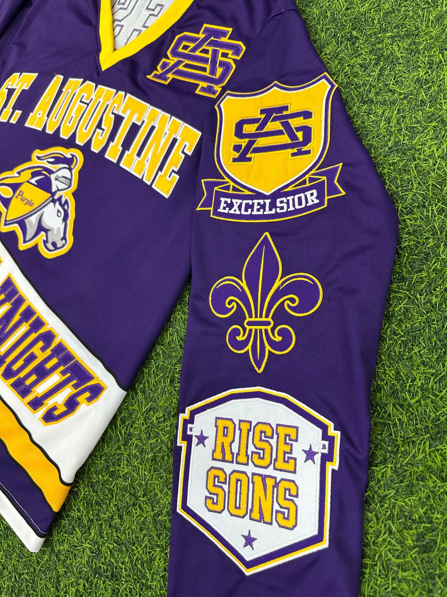 Adults Unisex St.Aug Hockey Jersey (Order One size up for best fit)100% Embroidered (available Sep 5)