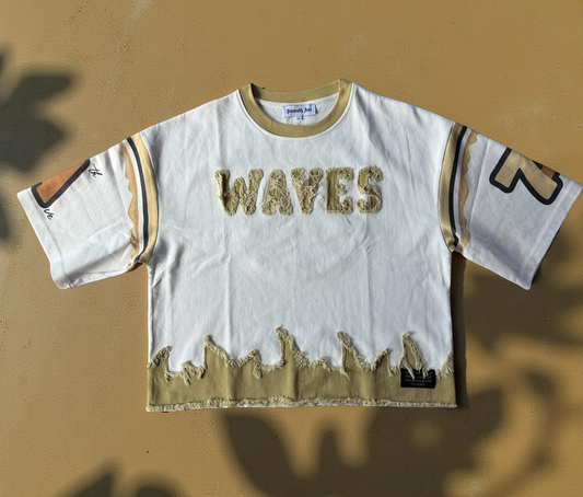 Wavy Crop Distressed (White/Gold)